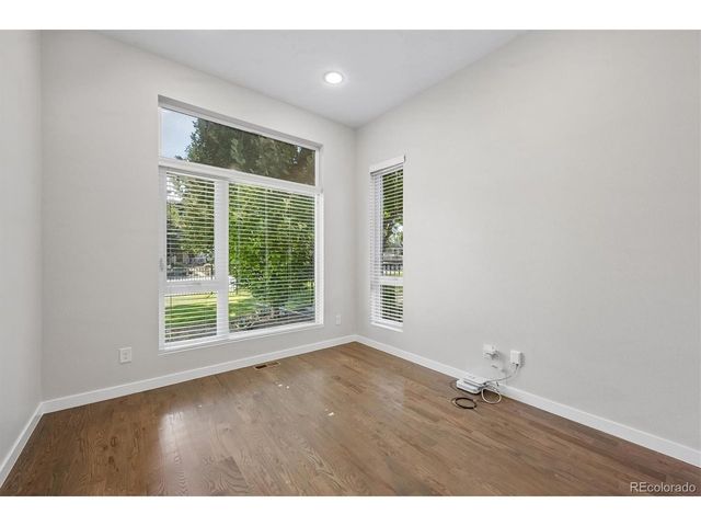 3215 S Dahlia St, Denver, CO 80222