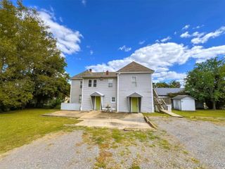 418 S Muskogee Avenue, Tahlequah, OK 74464