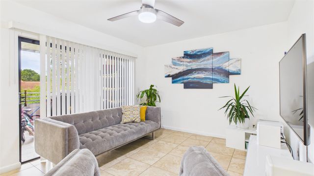 9809 NW 3rd Ct 8, Fort Lauderdale, FL 33324