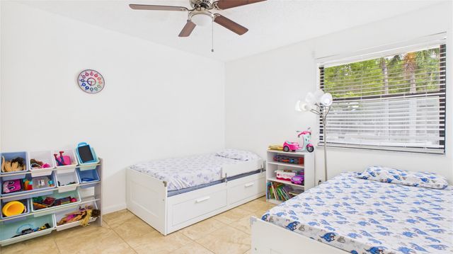 9809 NW 3rd Ct 8, Fort Lauderdale, FL 33324