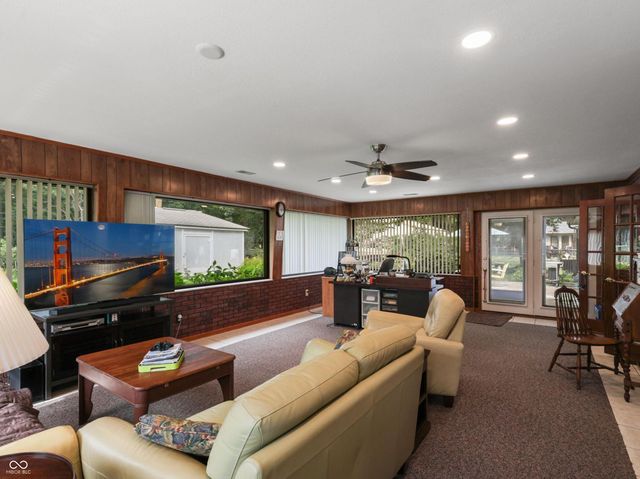 624 Griffin Road, Indianapolis, IN 46227