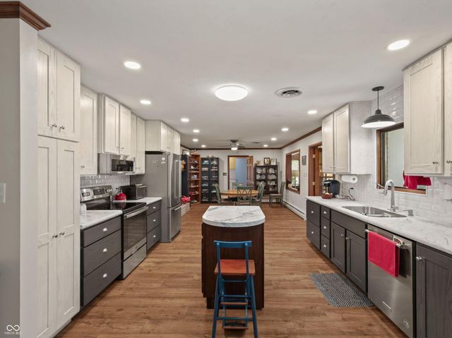 624 Griffin Road, Indianapolis, IN 46227