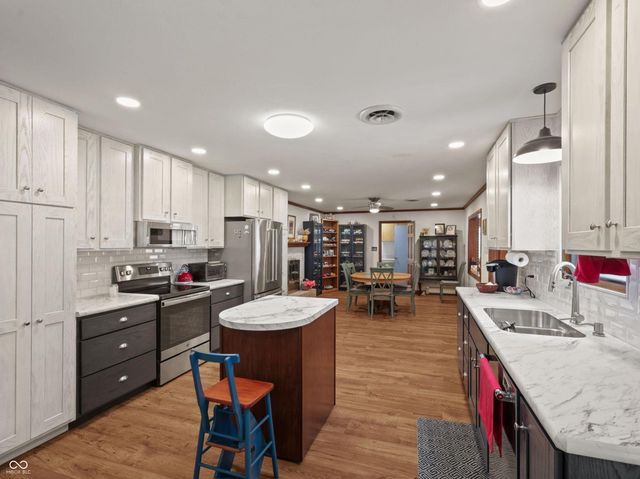 624 Griffin Road, Indianapolis, IN 46227