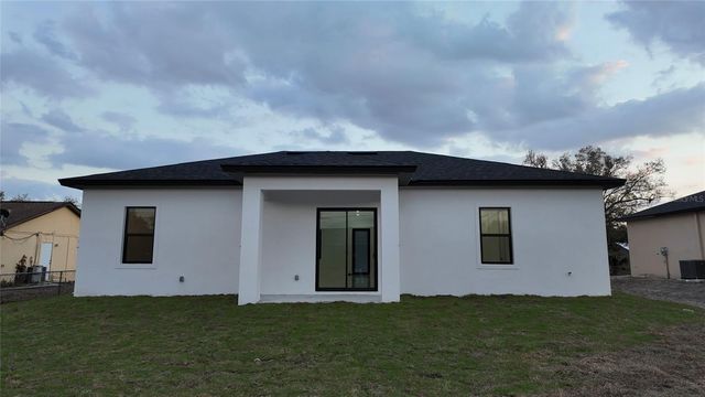 21500 DOLLARD AVENUE, Port Charlotte, FL 33954
