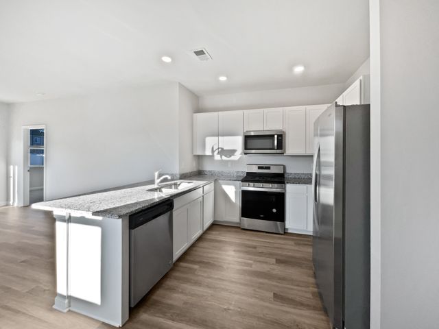 7009 Paisley Wood Dr, Antioch, TN 37013