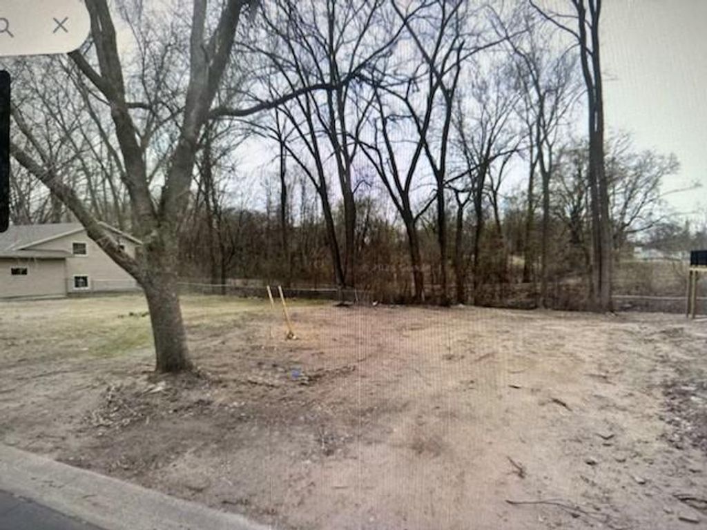 826 104th Avenue NW, Coon Rapids, MN 55433