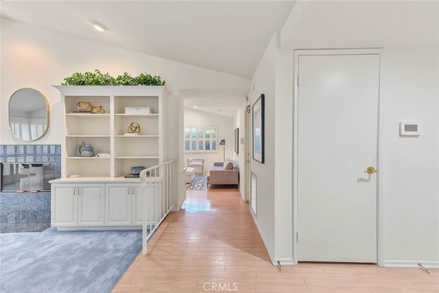 18723 Mayall, Northridge, CA 91324