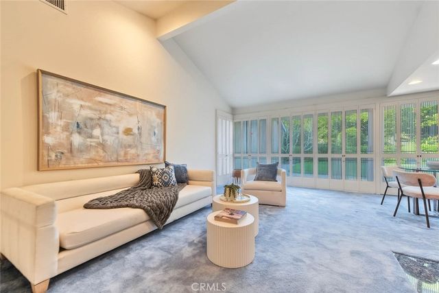 18723 Mayall, Northridge, CA 91324
