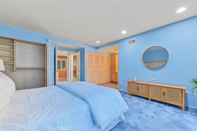 18723 Mayall, Northridge, CA 91324