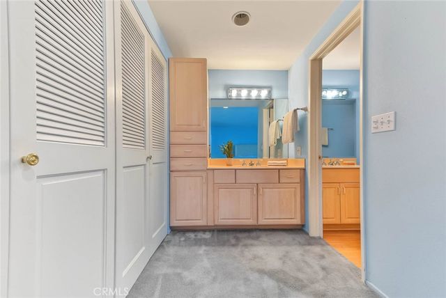 18723 Mayall, Northridge, CA 91324