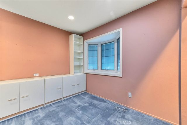 18723 Mayall, Northridge, CA 91324