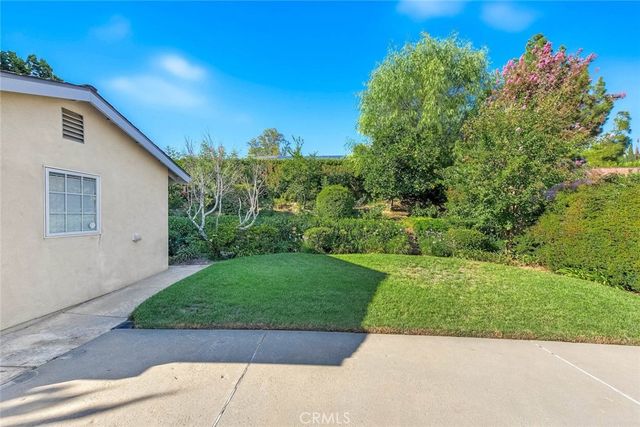 18723 Mayall, Northridge, CA 91324