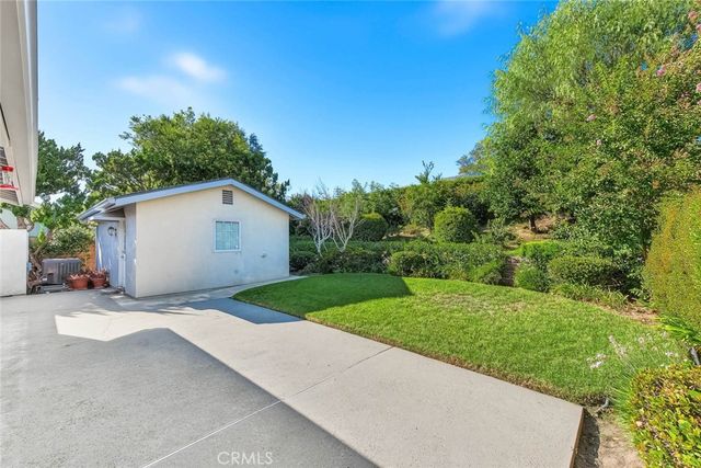 18723 Mayall, Northridge, CA 91324