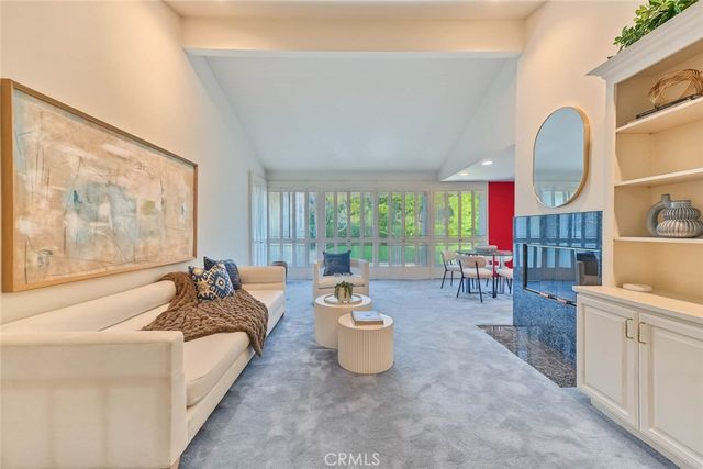 18723 Mayall, Northridge, CA 91324