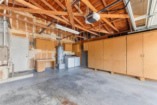 18723 Mayall, Northridge, CA 91324