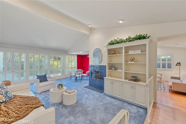 18723 Mayall, Northridge, CA 91324