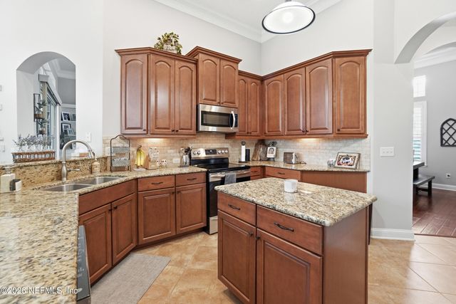 294 STONEWELL Drive, St. Johns, FL 32259