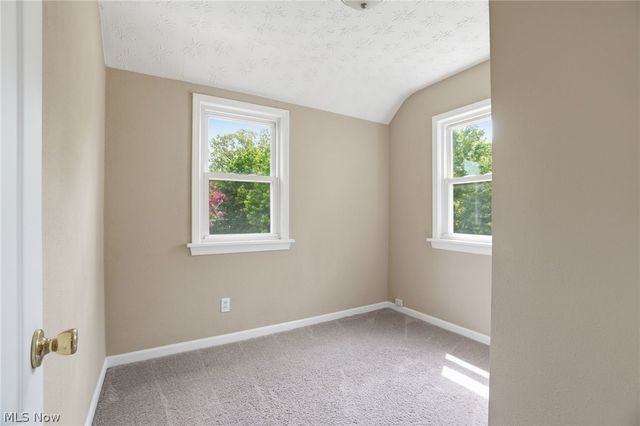 350 E 210th Street, Euclid, OH 44123