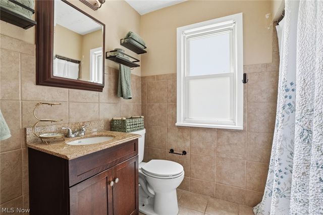 350 E 210th Street, Euclid, OH 44123