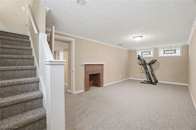 350 E 210th Street, Euclid, OH 44123