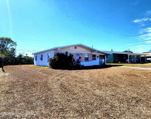 2455 Pepper Avenue, Melbourne, FL 32935
