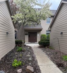 2098 Bent Trail Court, Ann Arbor, MI 48108