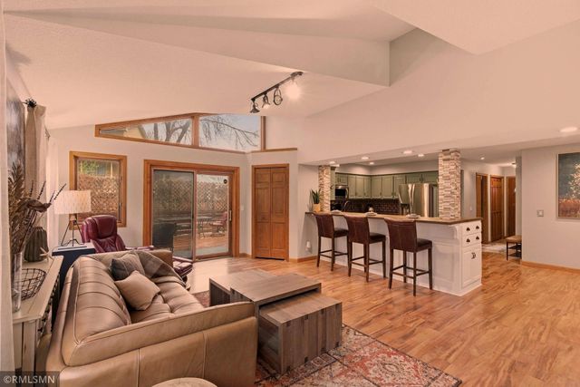 8758 Dallas Lane N, Maple Grove, MN 55369