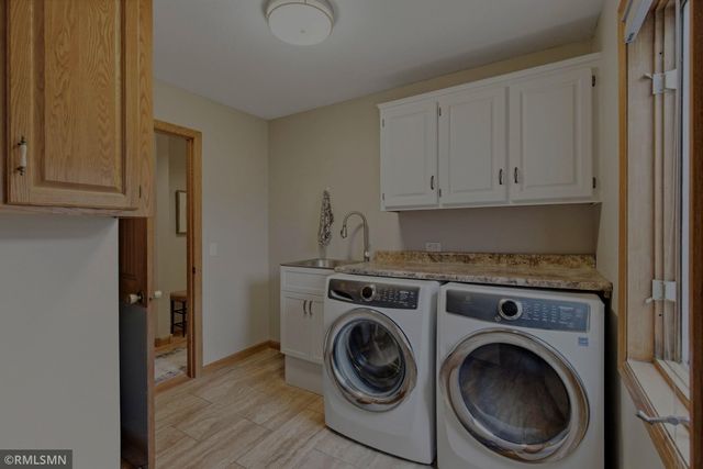 8758 Dallas Lane N, Maple Grove, MN 55369