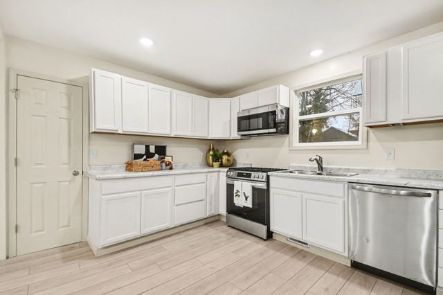 542 Ionia Street, Belding, MI 48809