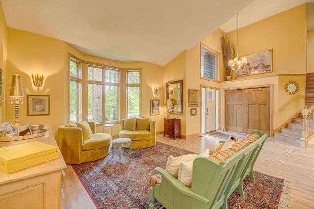 1005 Spruce Drive, Hudson, WI 54016