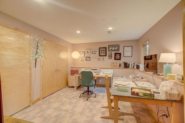 1005 Spruce Drive, Hudson, WI 54016