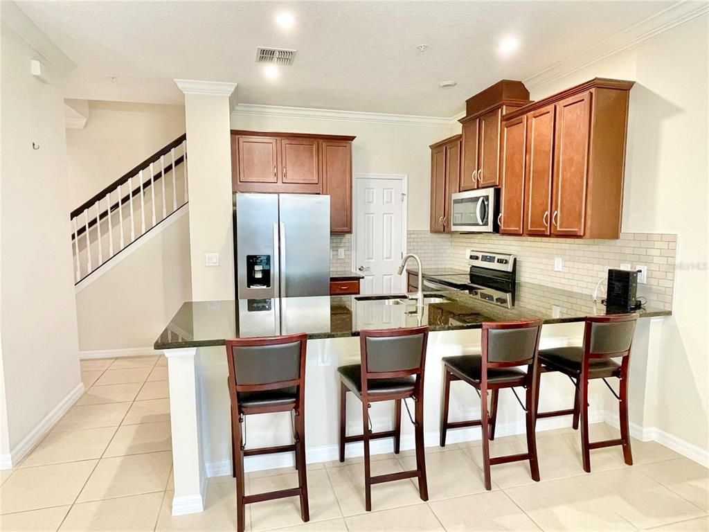 Image 10 of property listing at 9475 RANDAL PARK BOULEVARD, Orlando, FL 32832