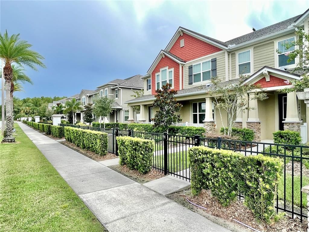 Image 4 of property listing at 9475 RANDAL PARK BOULEVARD, Orlando, FL 32832