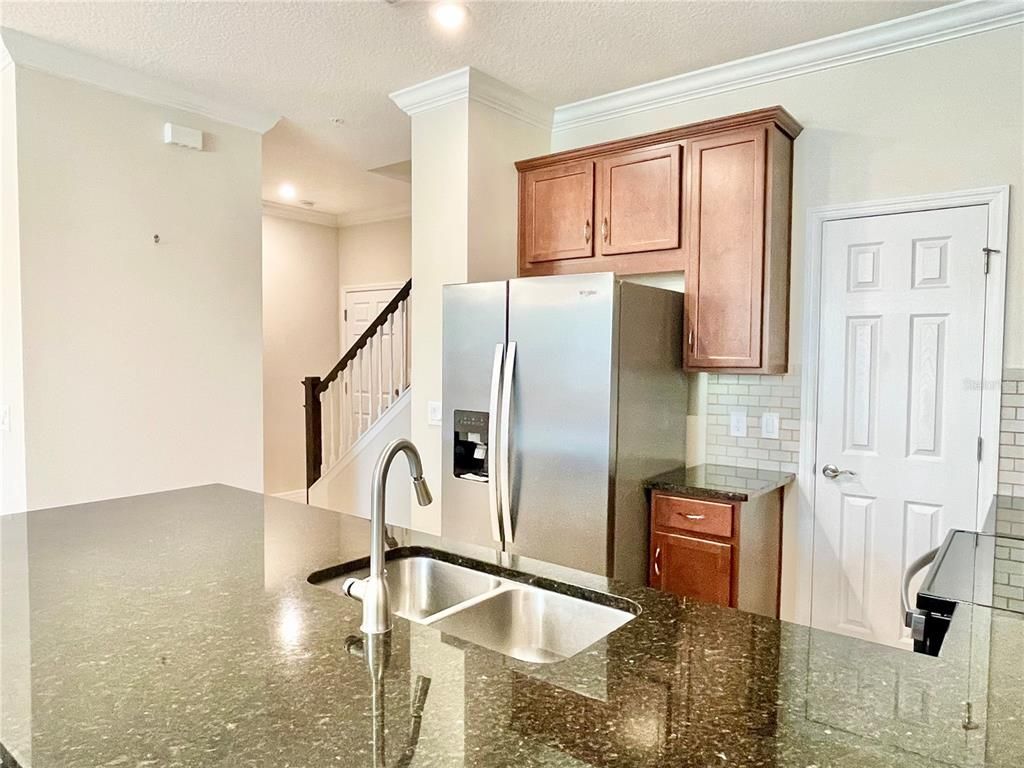 Image 9 of property listing at 9475 RANDAL PARK BOULEVARD, Orlando, FL 32832