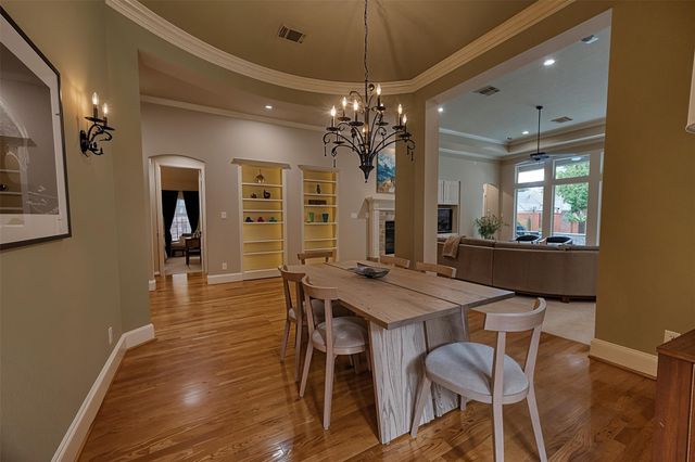 7715 Old Tree Court, Sugar Land, TX 77479