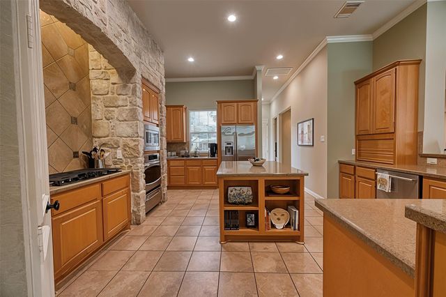 7715 Old Tree Court, Sugar Land, TX 77479
