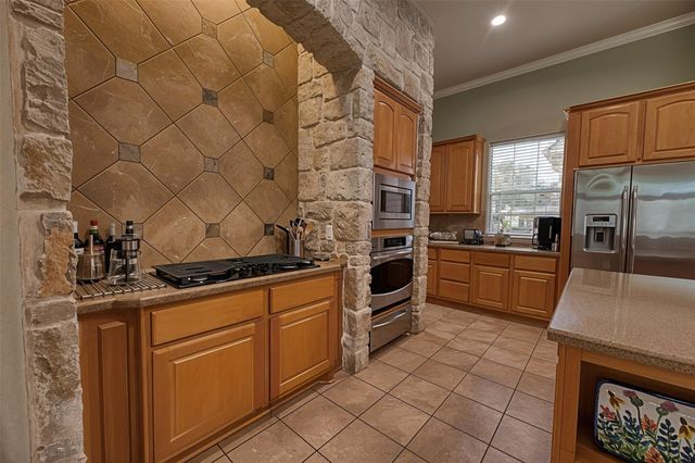 7715 Old Tree Court, Sugar Land, TX 77479