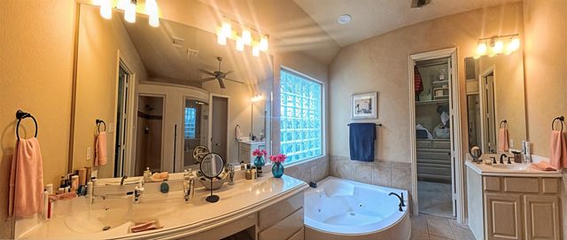 7715 Old Tree Court, Sugar Land, TX 77479