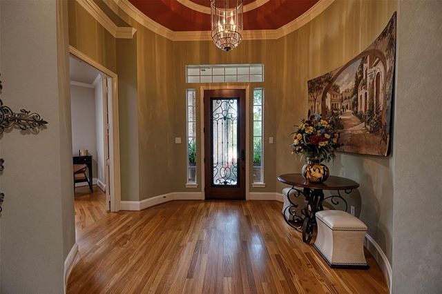 7715 Old Tree Court, Sugar Land, TX 77479