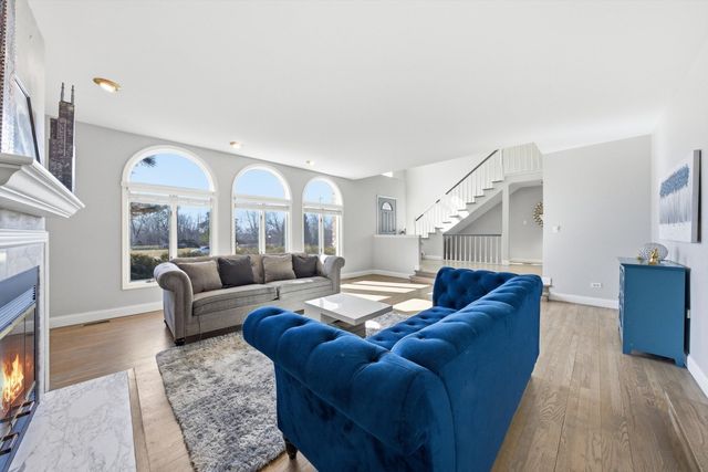 1 Longwood Way, Lemont, IL 60439