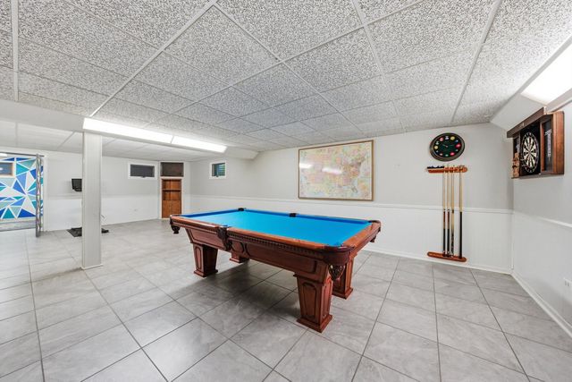 1 Longwood Way, Lemont, IL 60439