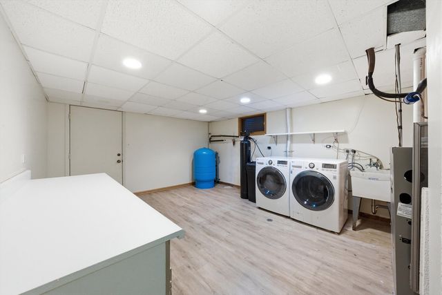 1 Longwood Way, Lemont, IL 60439