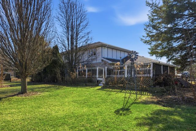 1 Longwood Way, Lemont, IL 60439