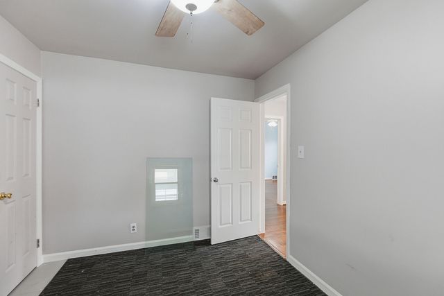 31272 Burton Street, Saint Clair Shores, MI 48082