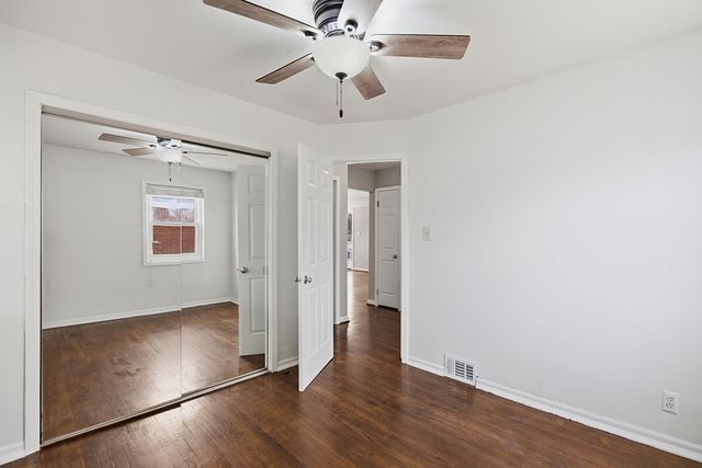 31272 Burton Street, Saint Clair Shores, MI 48082