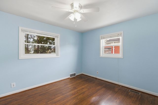 31272 Burton Street, Saint Clair Shores, MI 48082