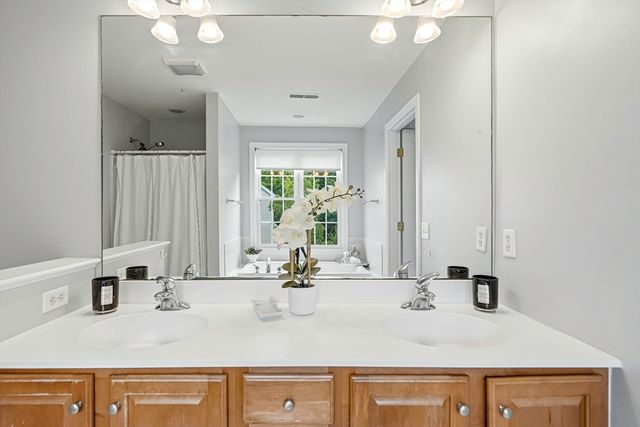 46 Tulip Cir. 46, Grafton, MA 01560
