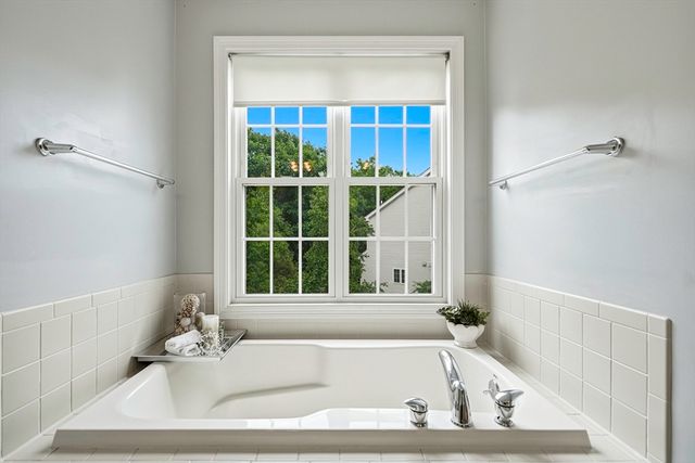 46 Tulip Cir. 46, Grafton, MA 01560