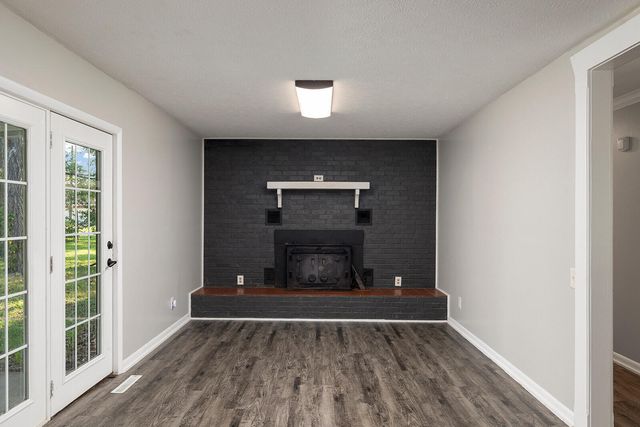 6259 West Republic Road, Brookline, MO 65619