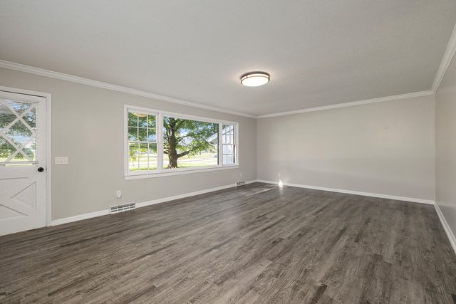 6259 West Republic Road, Brookline, MO 65619